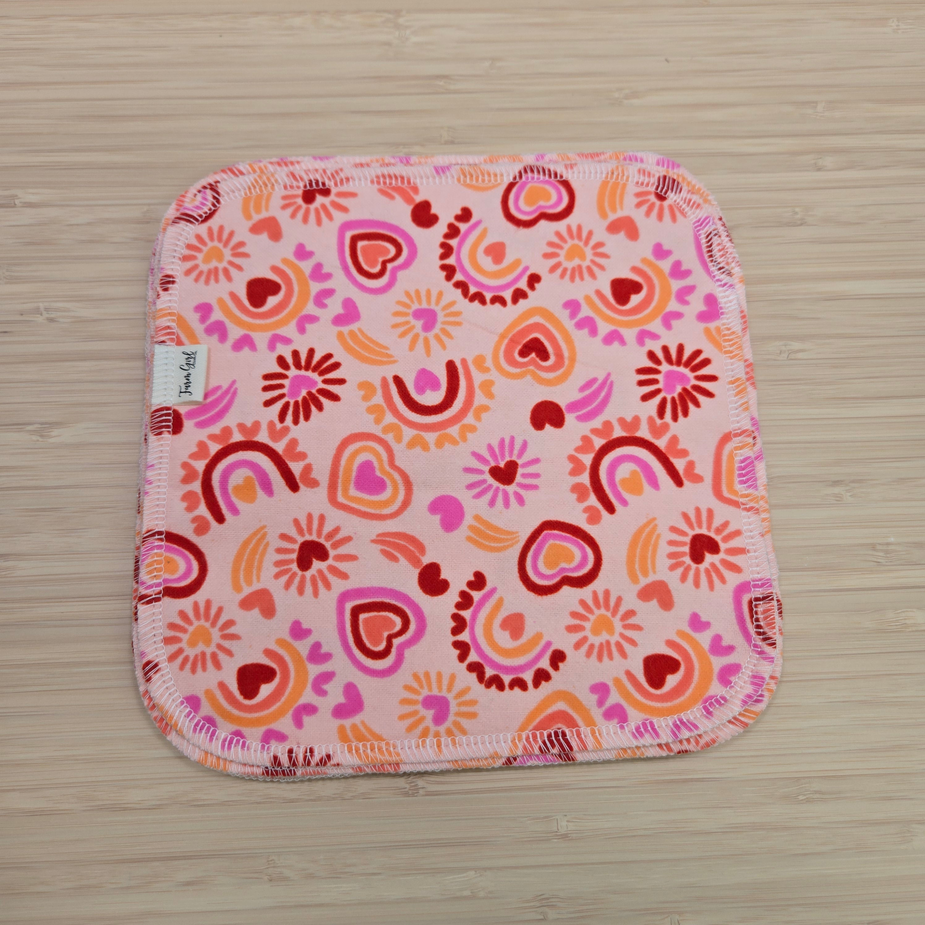 Stoffservietten | Regenbögen und Herzen